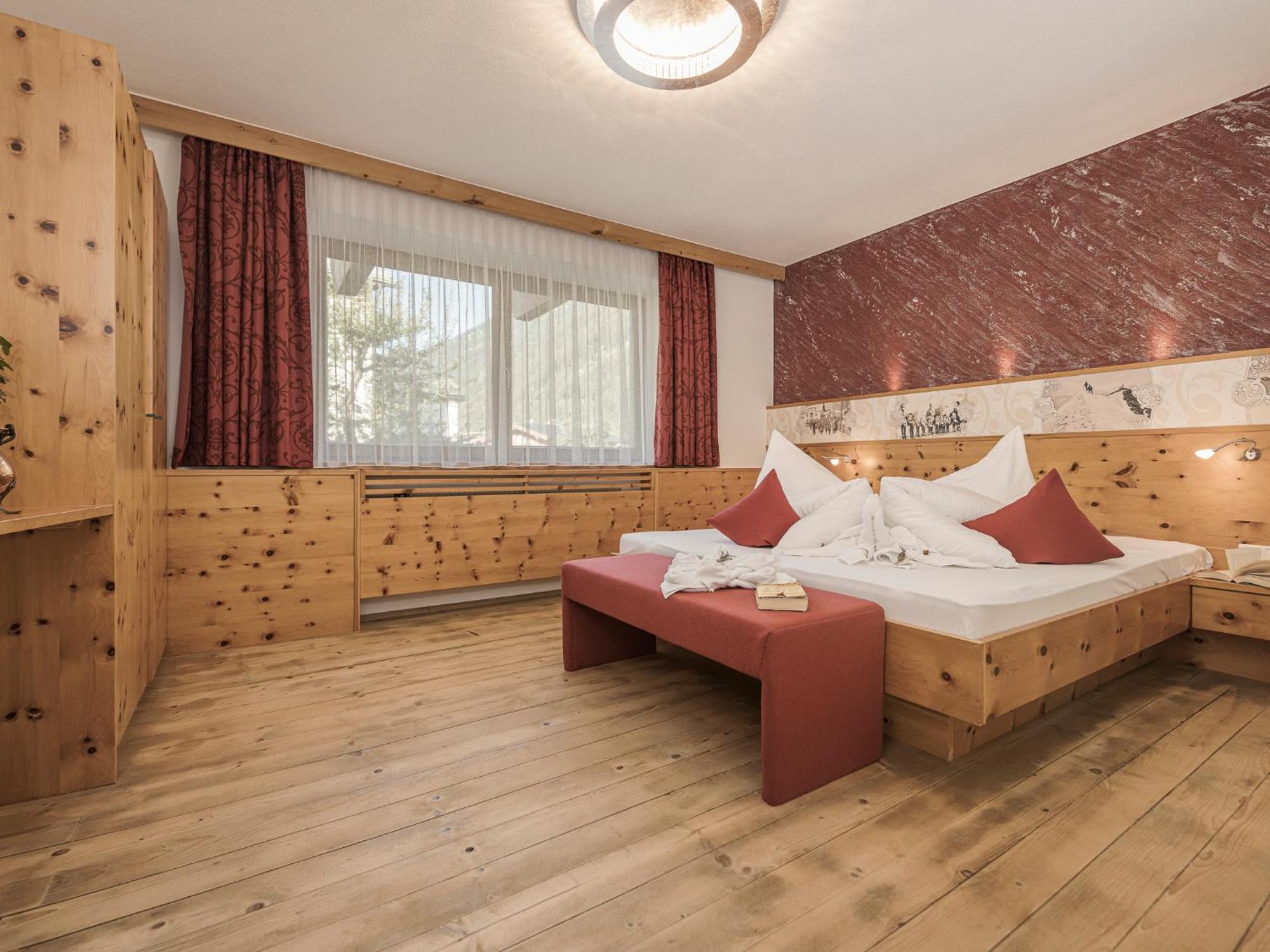 Apart Central - Premium Mountain&Garden Mayrhofen Phòng bức ảnh