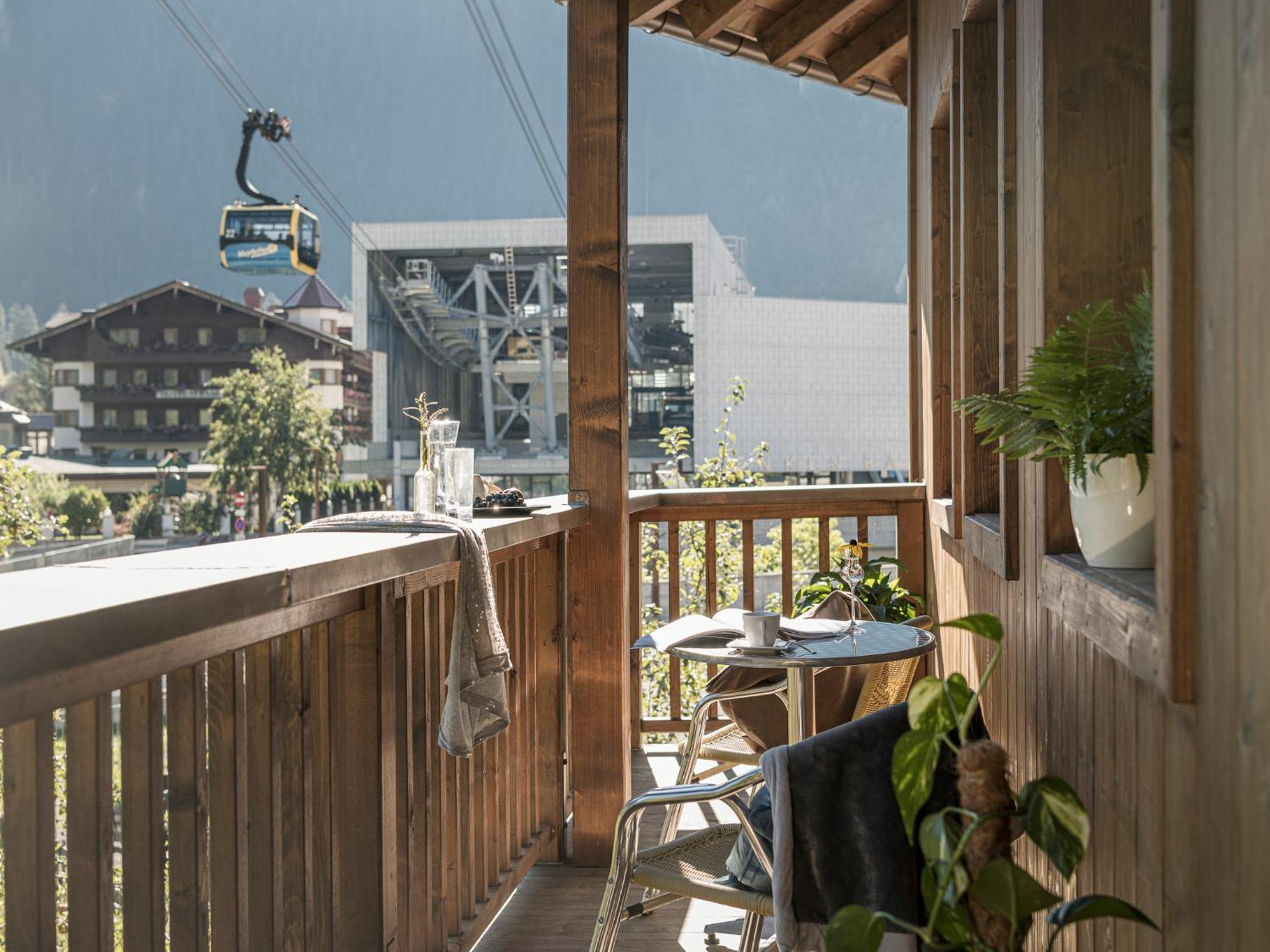 Apart Central - Premium Mountain&Garden Mayrhofen Ngoại thất bức ảnh