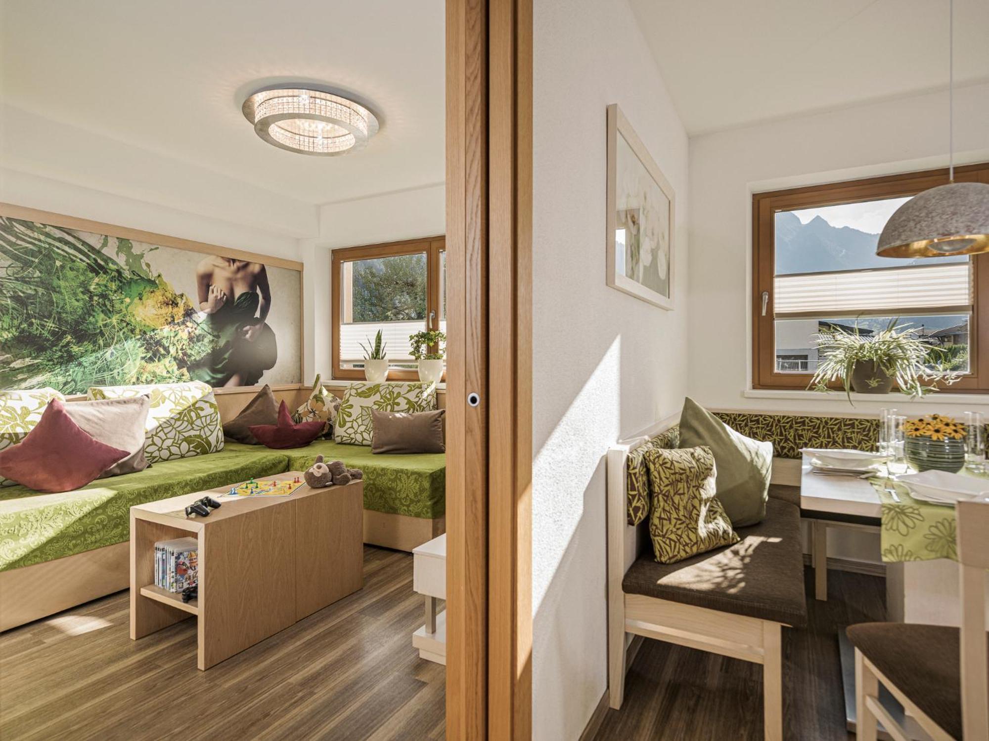 Apart Central - Premium Mountain&Garden Mayrhofen Phòng bức ảnh